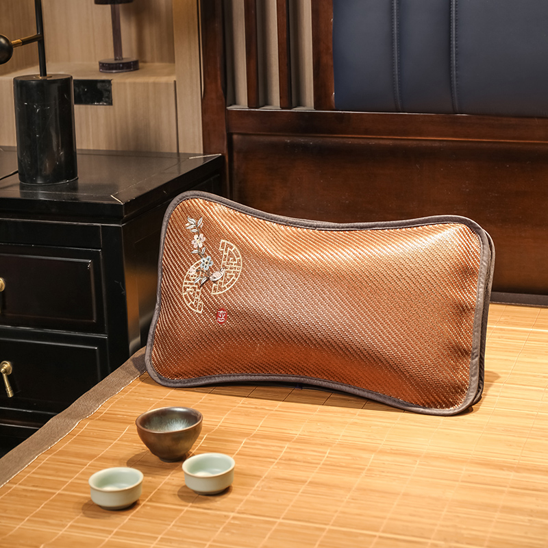 帛享家纺 立体绣花冰藤枕 单位（个）BXCYP-42212 棕色